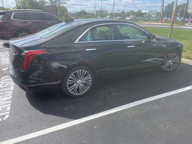Used 2020 Cadillac CT4 Premium Luxury RWD image 5