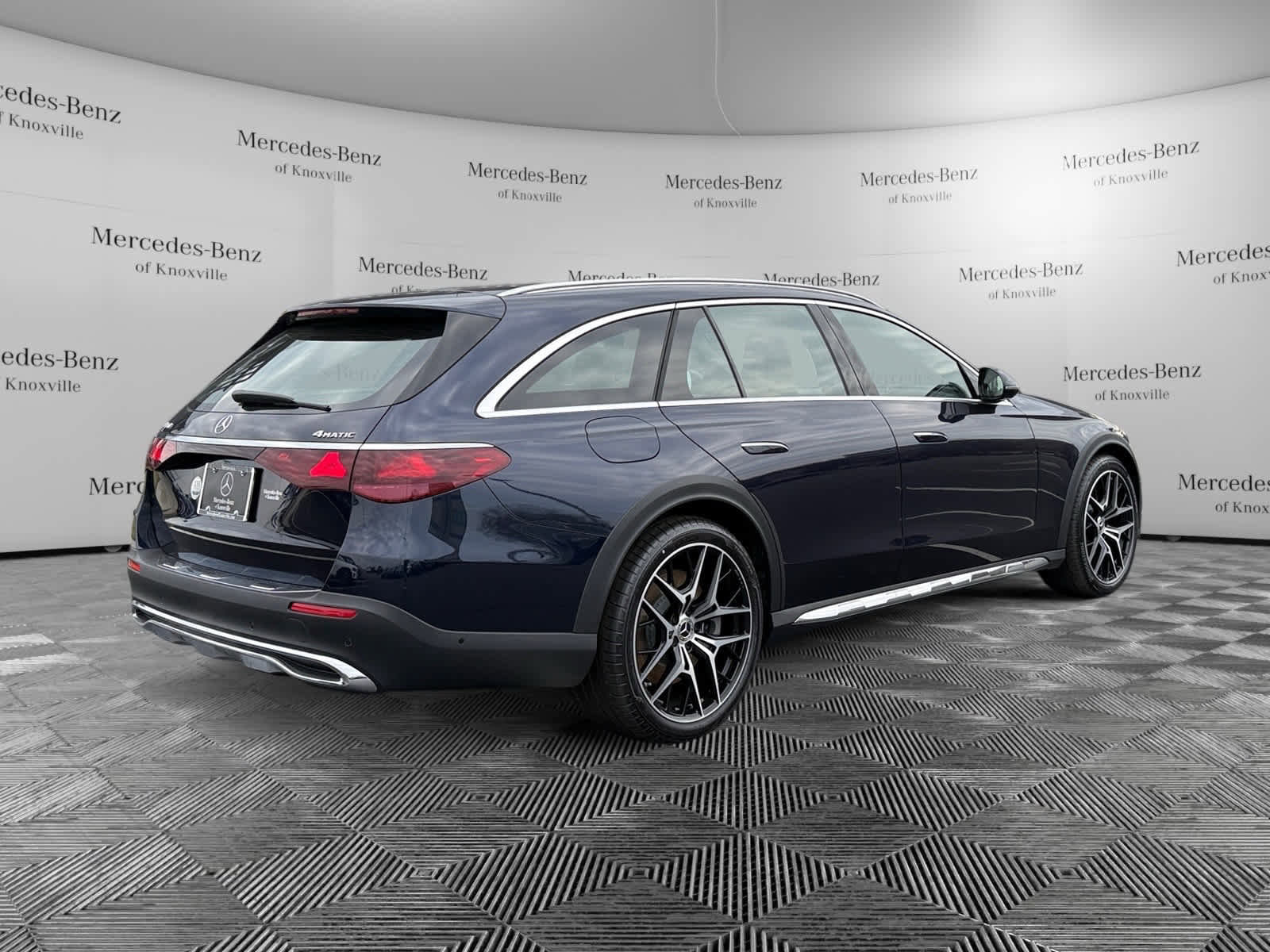 New 2026 Mercedes-Benz E 450 4MATIC All-Terrain Wagon image 5