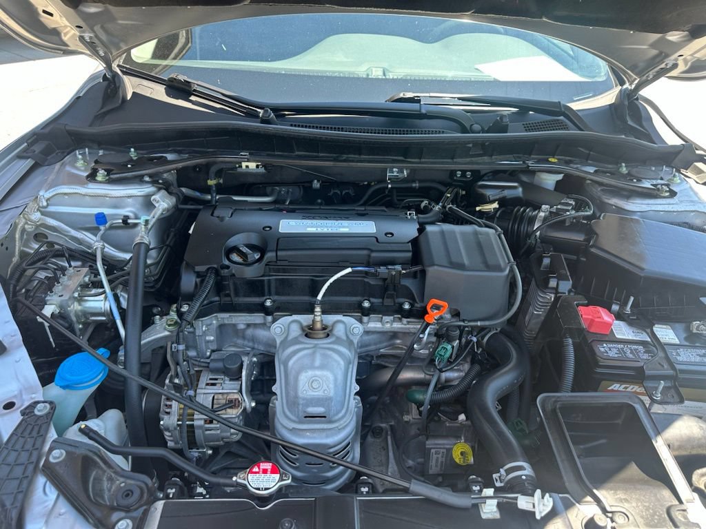 Used 2015 Honda Accord Sport image 37