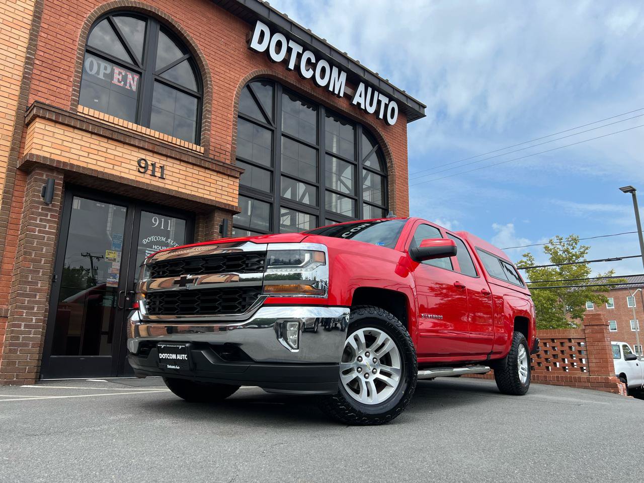Used 2016 Chevrolet Silverado 1500 LT w/ All Star Edition AWD/4WD image 3