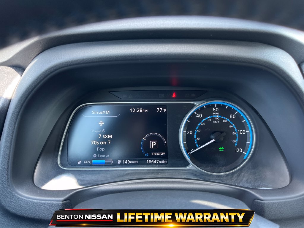 Used 2025 Nissan Leaf SV Plus FWD image 15