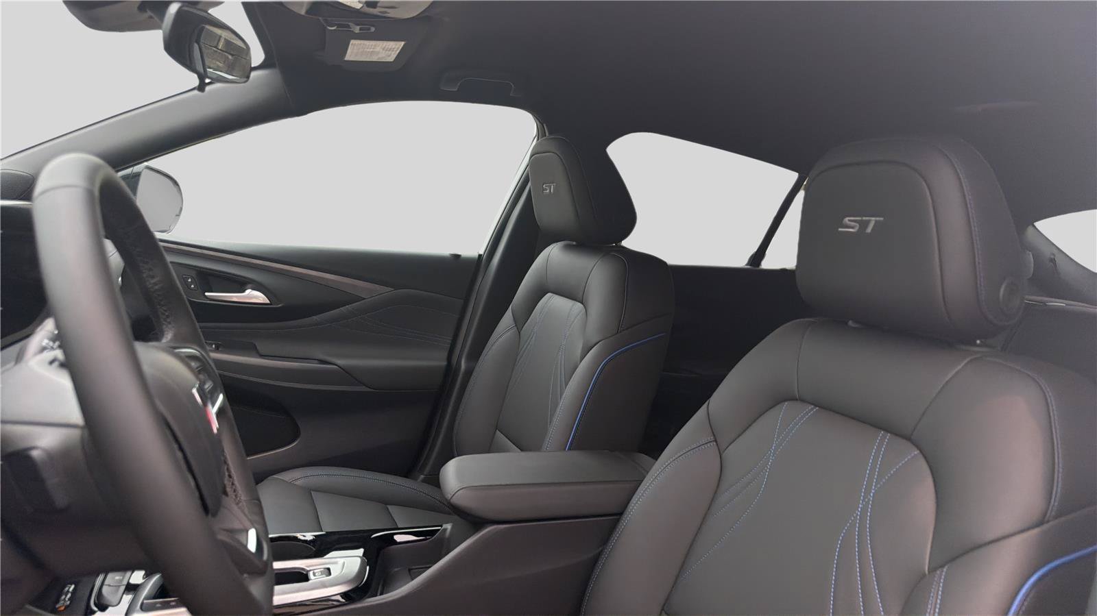 New 2026 Buick Envista Sport Touring w/ Convenience I Package FWD image 17