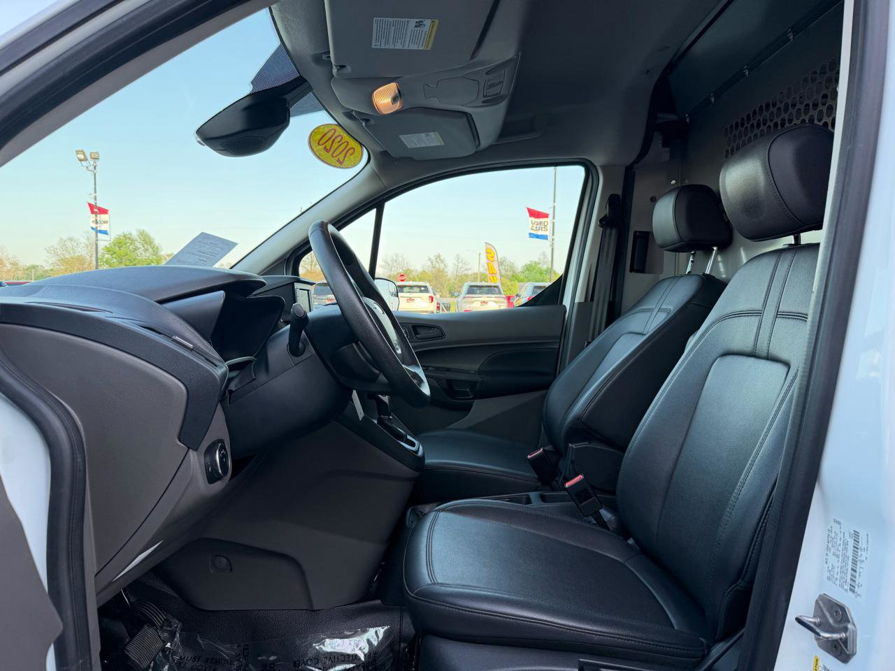 Used 2020 Ford Transit Connect XL image 15