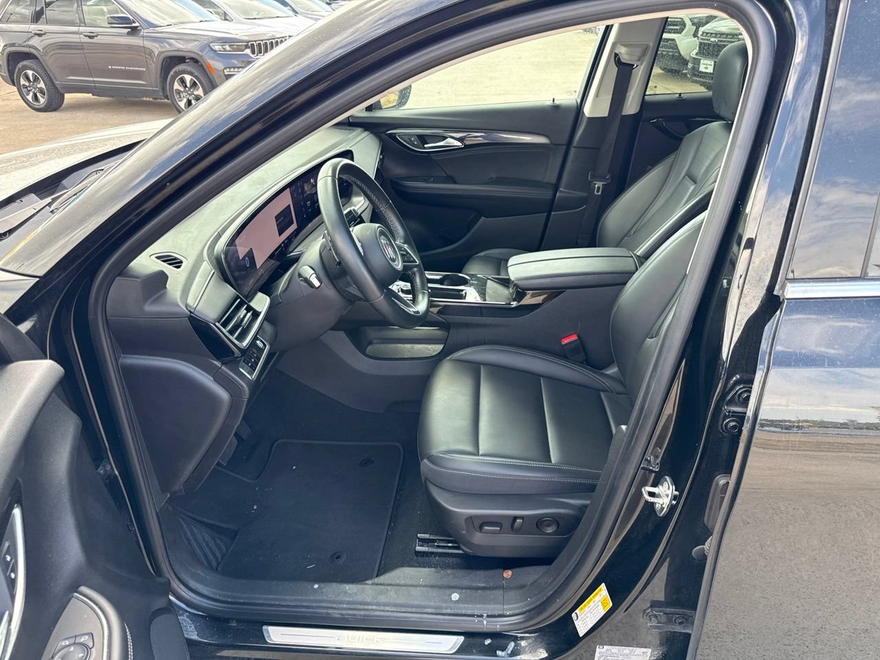 Used 2024 Buick Envision Preferred AWD/4WD image 19