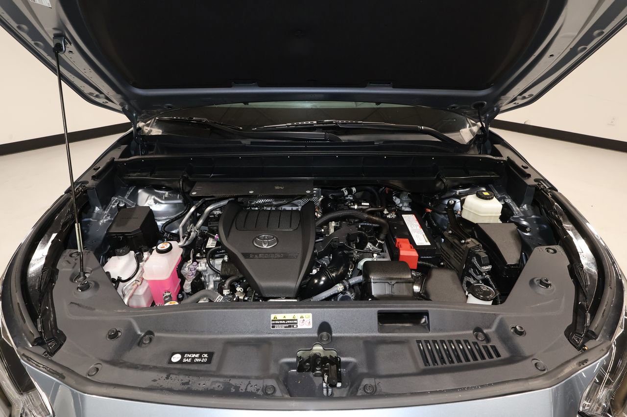 Used 2023 Toyota Highlander Limited image 33