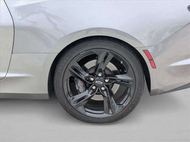 Used 2020 Chevrolet Camaro SS RWD image 16
