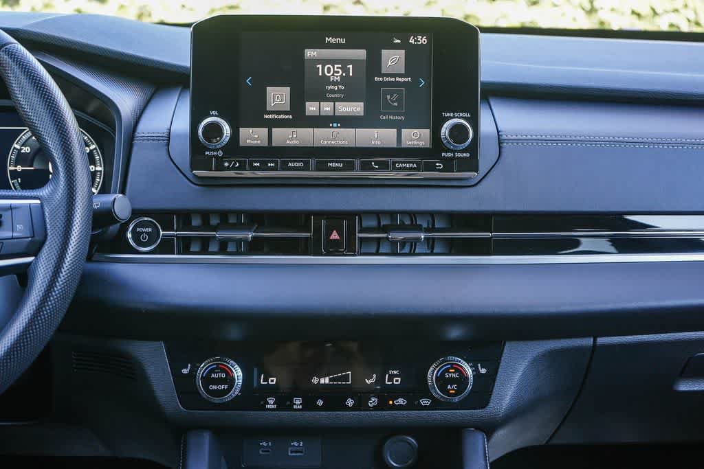 Used 2025 Mitsubishi Outlander ES AWD/4WD image 13