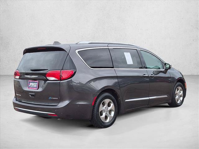 Used 2018 Chrysler Pacifica Limited w/ Advanced Safetytec Group FWD image 5