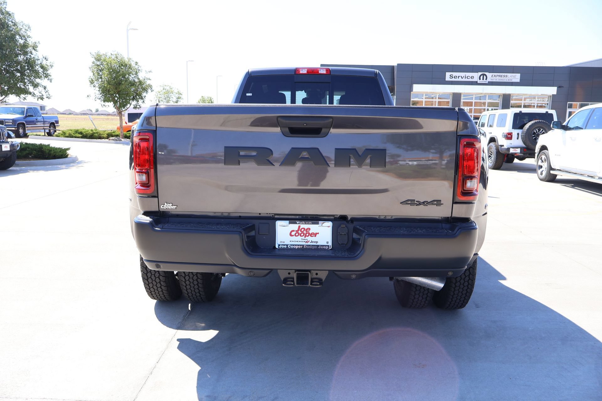 New 2027 RAM 3500 Tradesman AWD/4WD image 21