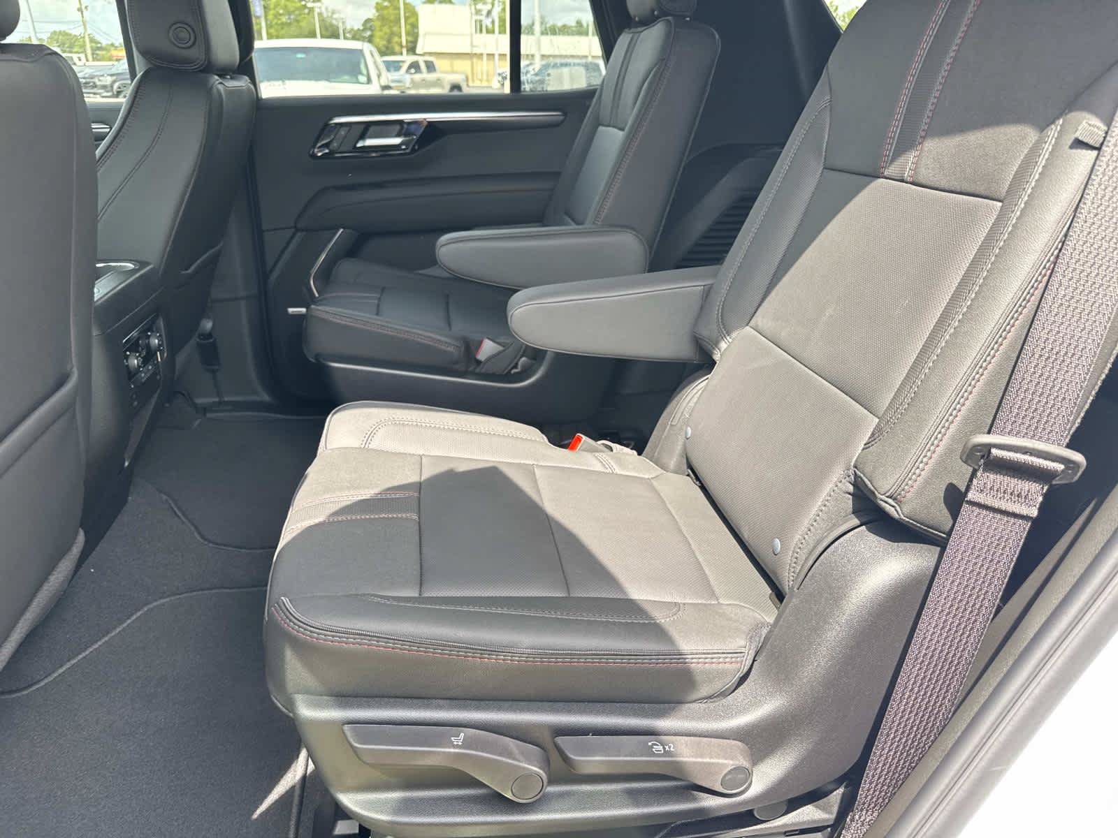 New 2026 Chevrolet Tahoe RST w/ RST Capability Package AWD/4WD image 9