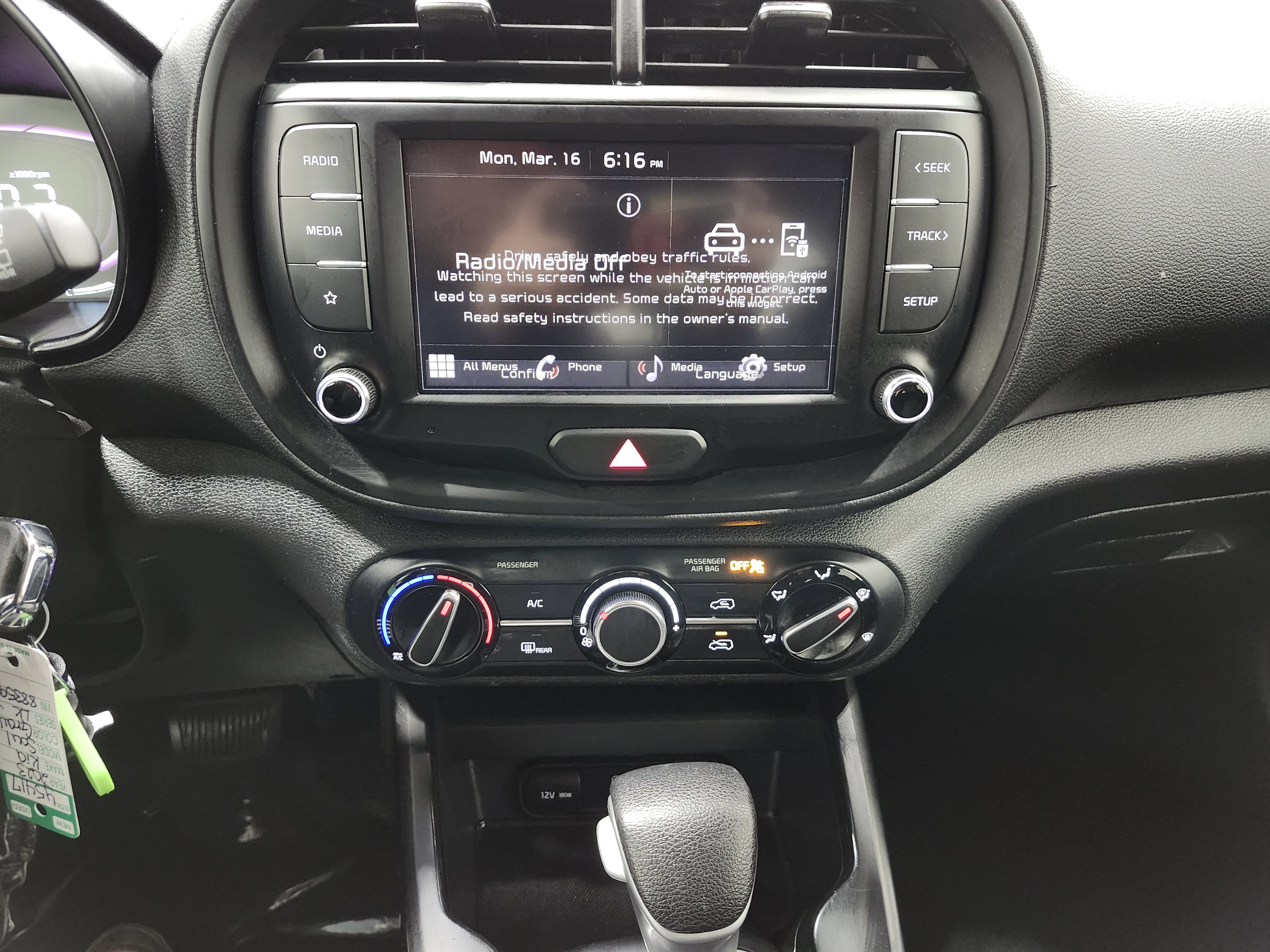Used 2023 Kia Soul LX w/ Option Group 015 FWD image 28