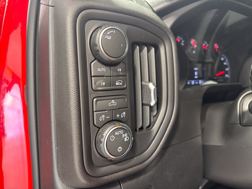New 2026 Chevrolet Silverado 1500 Custom AWD/4WD image 9
