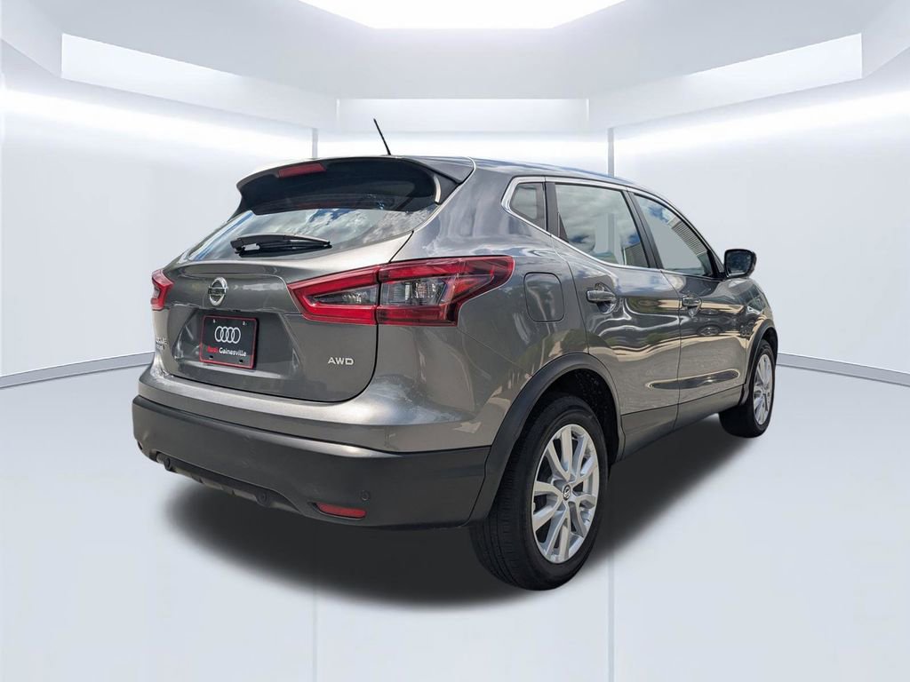 Used 2021 Nissan Rogue Sport S AWD/4WD image 4