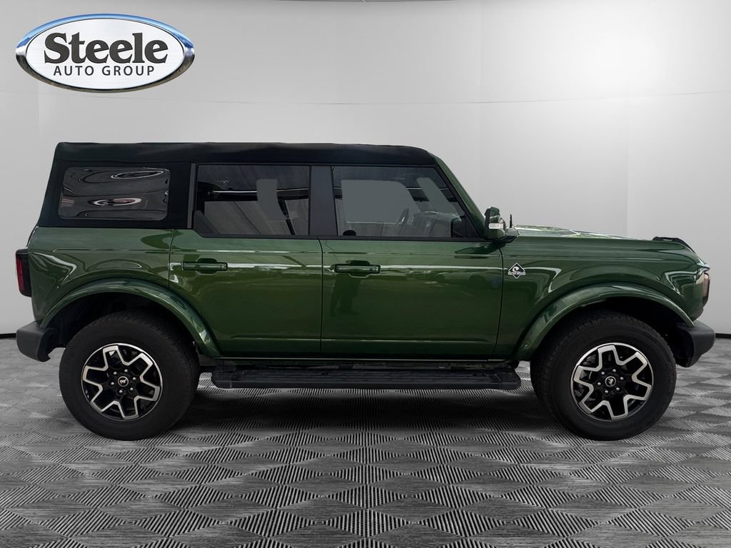 Used 2023 Ford Bronco Outer Banks AWD/4WD image 6