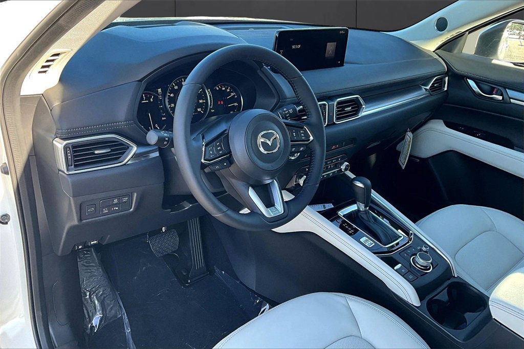 New 2025 MAZDA CX-5 AWD 2.5 S w/ Premium Plus Pkg image 6