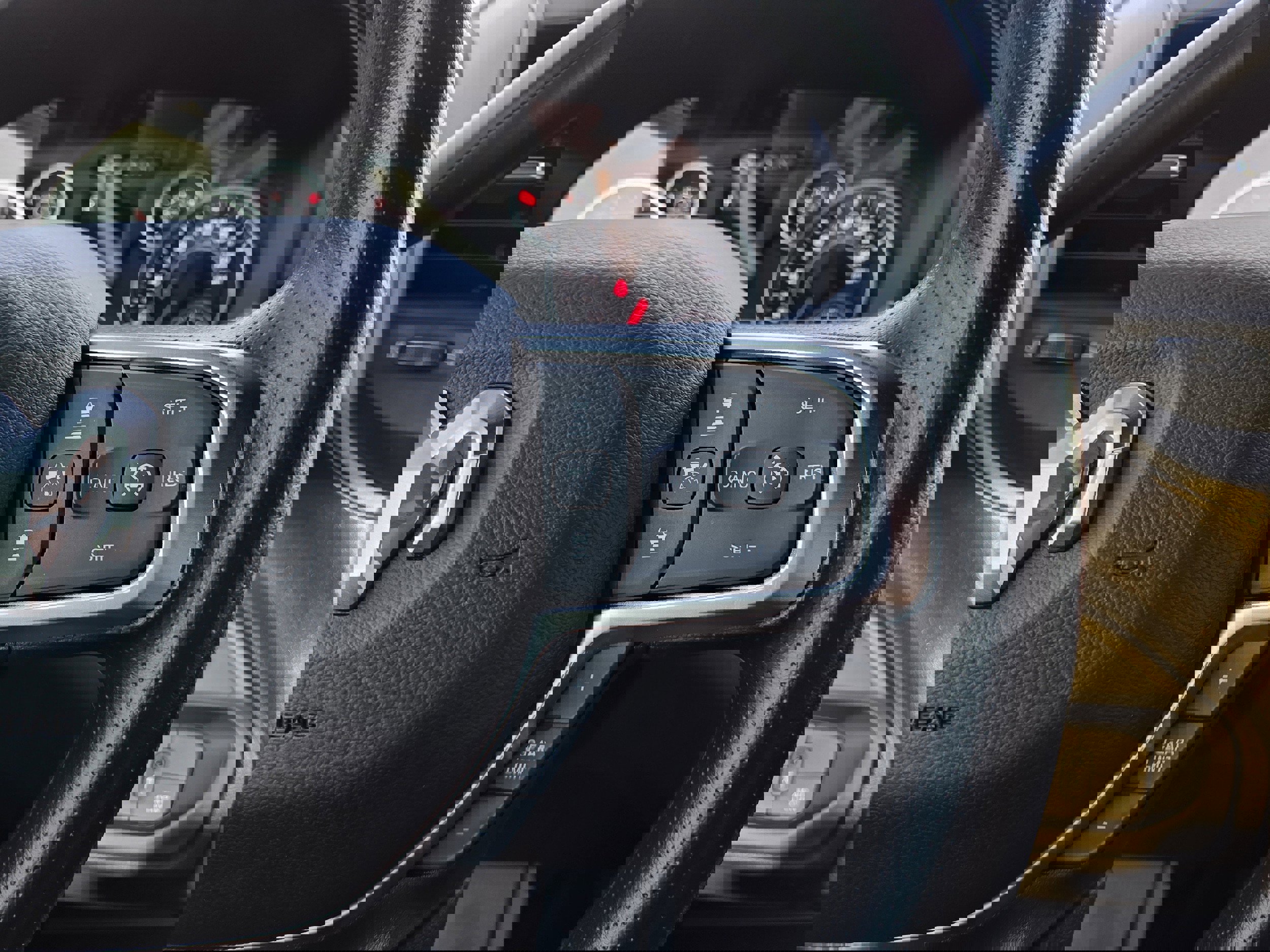 New 2025 RAM 2500 Tradesman image 38