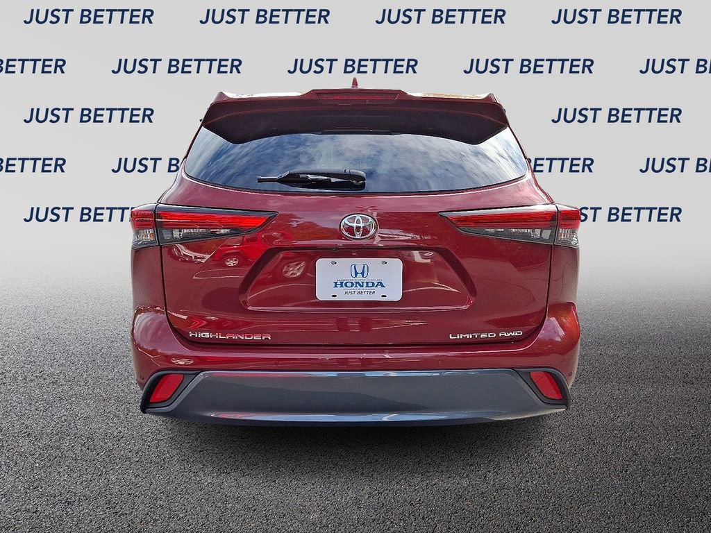 Used 2023 Toyota Highlander Limited image 6