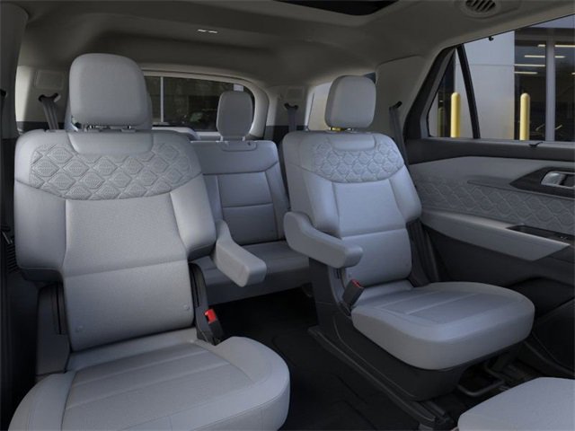 New 2025 Ford Explorer Platinum image 11