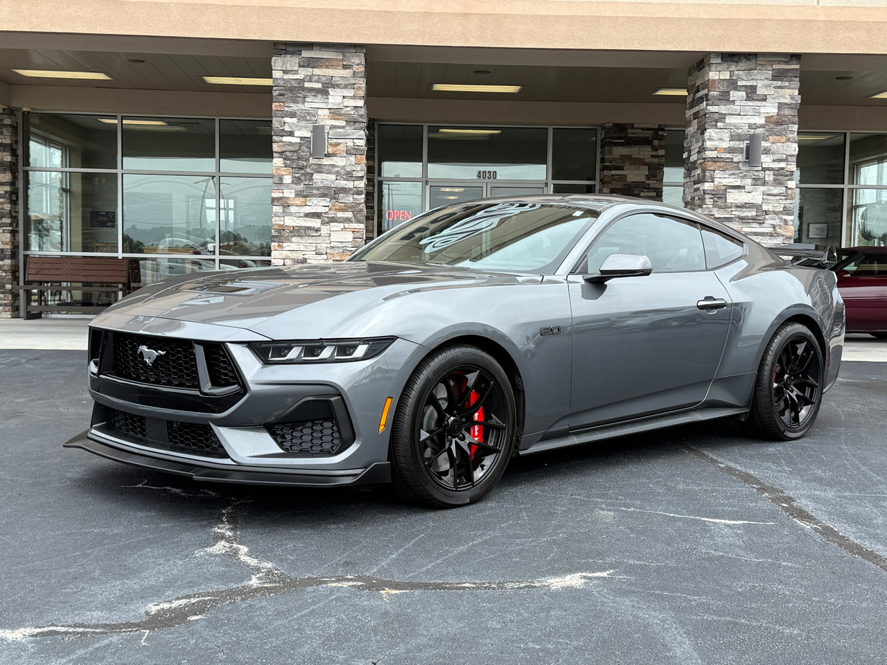 Used 2024 Ford Mustang GT Premium image 1