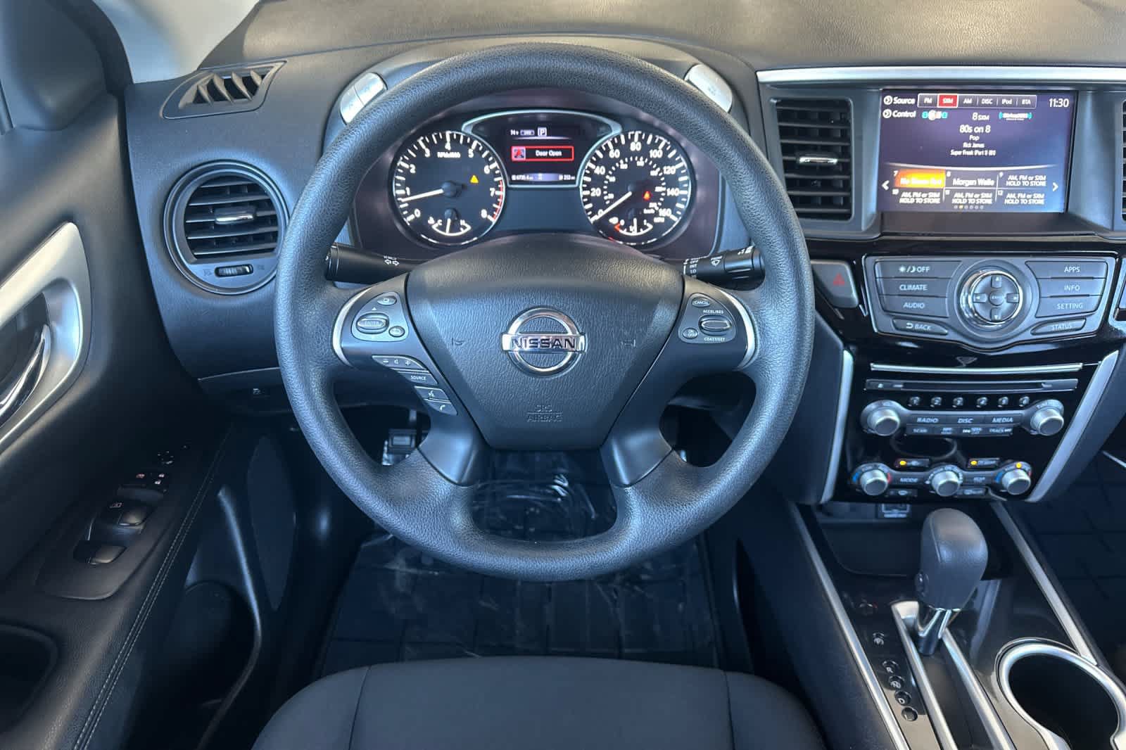 Used 2020 Nissan Pathfinder S AWD/4WD image 14