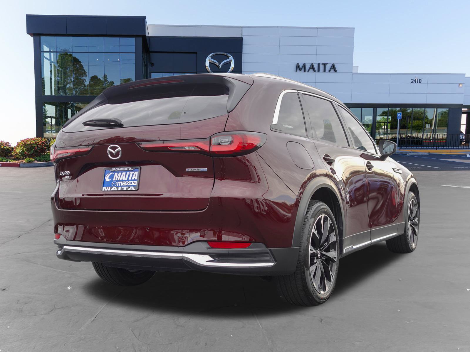 Certified 2024 MAZDA CX-90 Plug-In Hybrid w/ Premium Plus AWD/4WD image 4