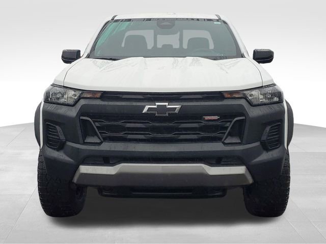 Certified 2023 Chevrolet Colorado Trail Boss w/ Advanced Trailering Package AWD/4WD image 8