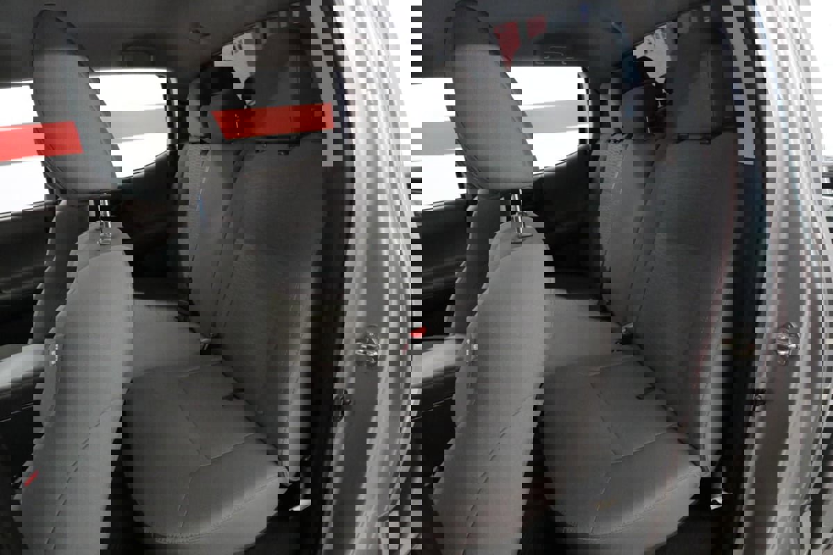 Used 2018 Toyota Tacoma SR5 image 12