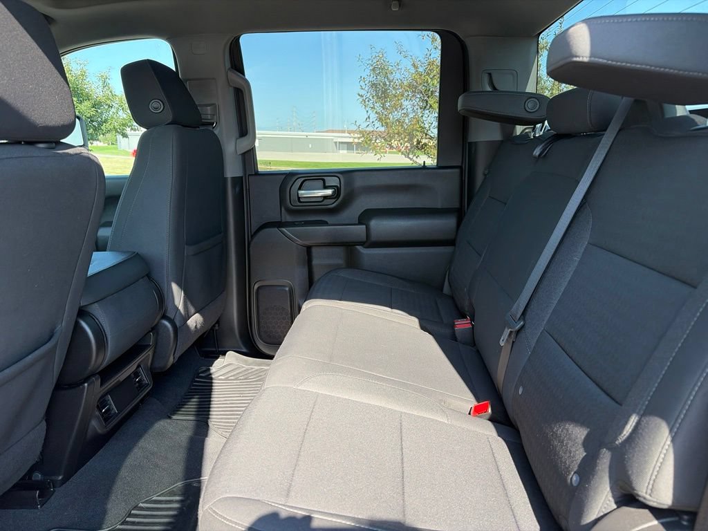 Used 2024 Chevrolet Silverado 2500 Custom w/ Custom Value Package AWD/4WD image 39