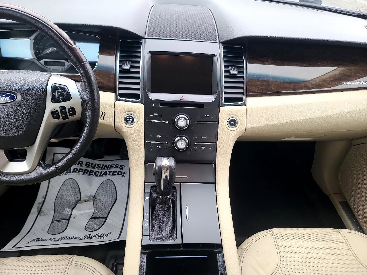 Used 2015 Ford Taurus Limited image 16