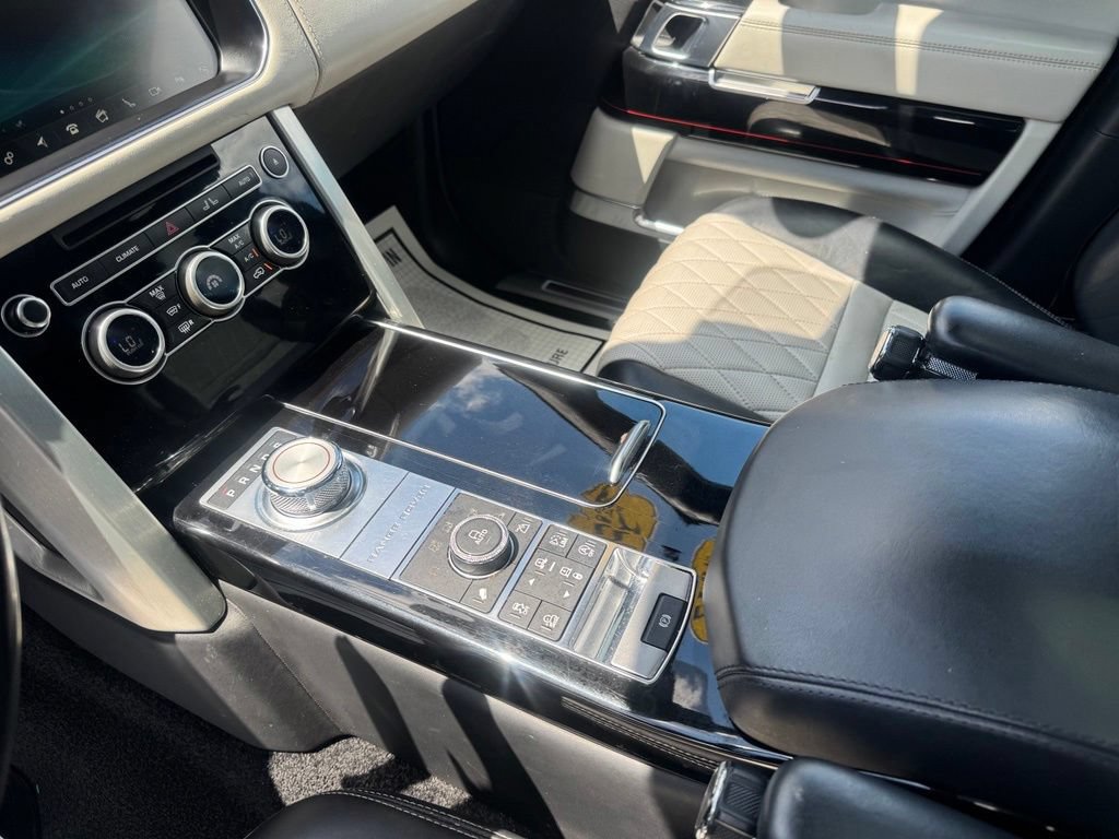 Used 2017 Land Rover Range Rover SV Autobiography Dynamic AWD/4WD image 38