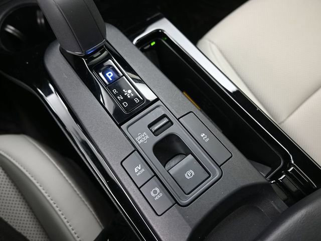 Used 2024 Toyota Prius XLE image 20