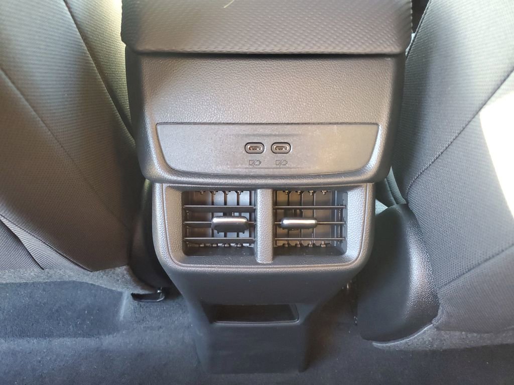 New 2026 Chevrolet Equinox LT w/ Safety and Technology Package image 11