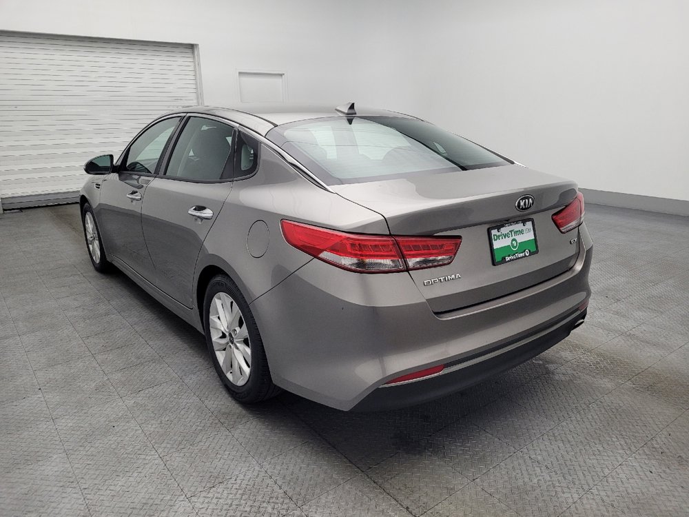 Used 2016 Kia Optima EX image 5