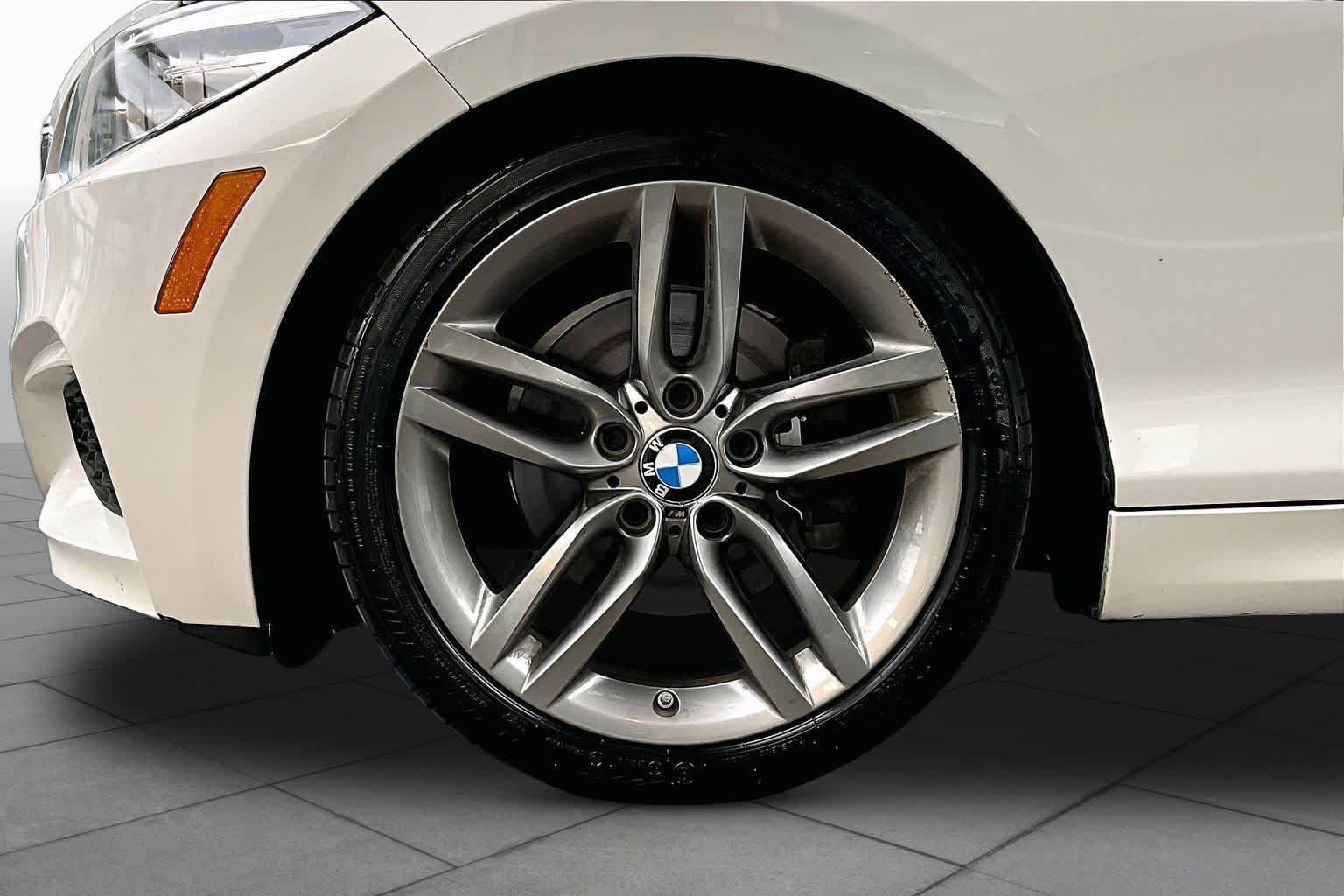 Used 2019 BMW 230i Coupe RWD image 11
