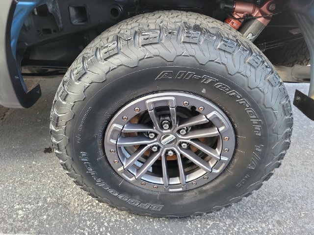 Used 2019 Ford F150 Raptor w/ Equipment Group 802A Luxury AWD/4WD image 10