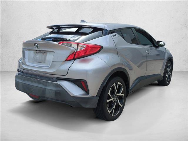 Used 2018 Toyota C-HR XLE FWD image 5