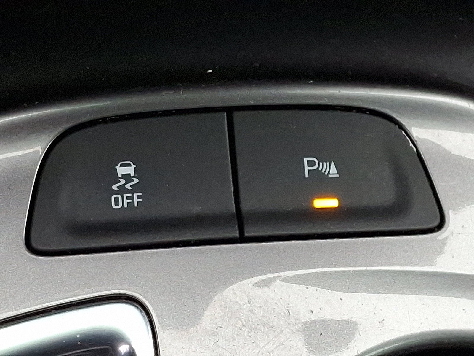 Used 2024 Chevrolet Malibu RS w/ LPO, Floor Liner Package FWD image 24