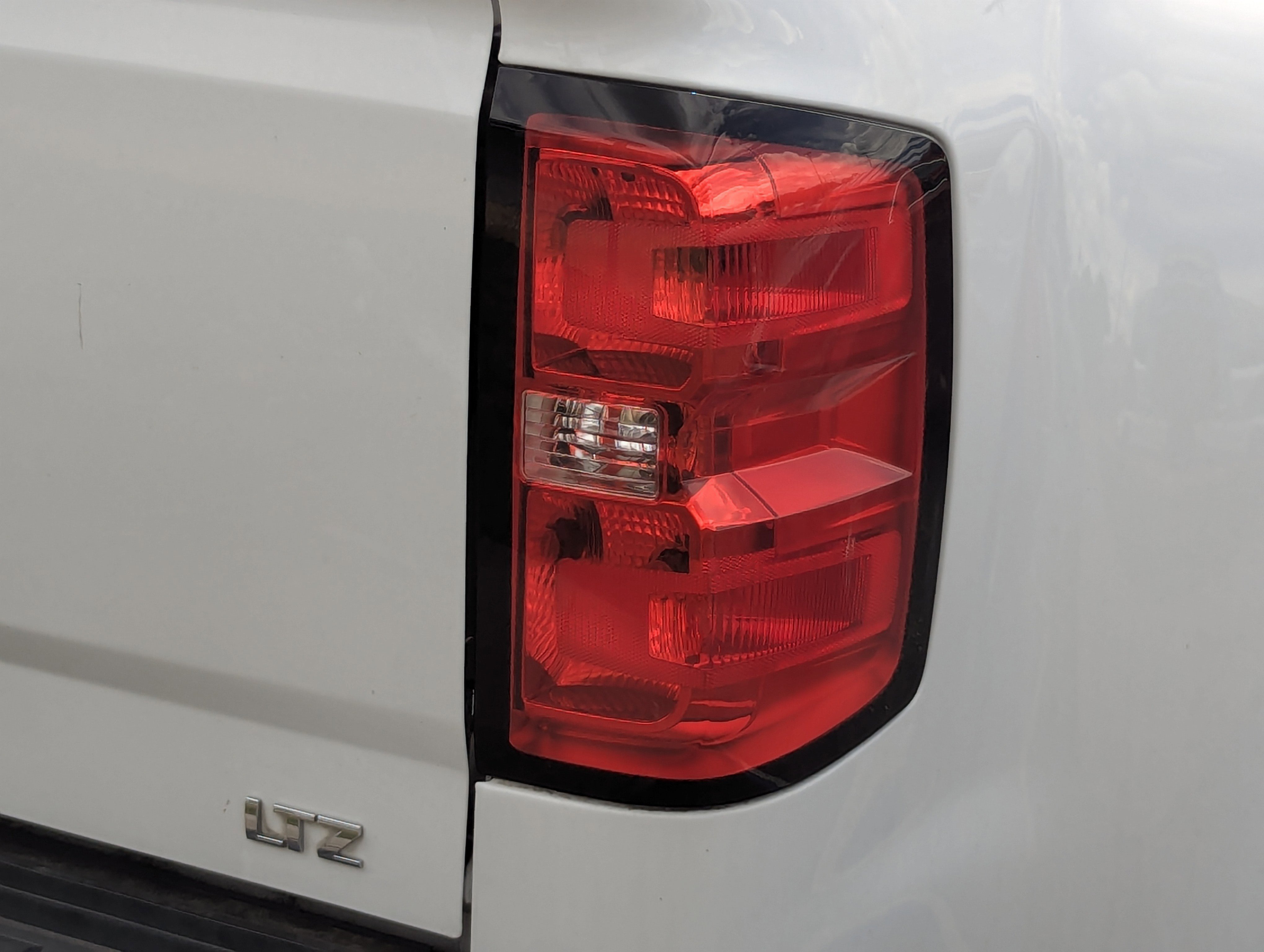 Used 2017 Chevrolet Silverado 3500 LTZ w/ Duramax Plus Package AWD/4WD image 8