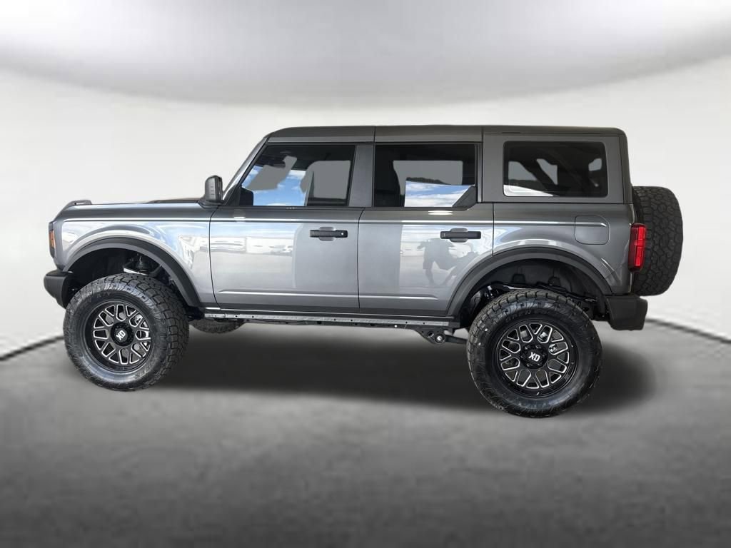 New 2025 Ford Bronco Base video 2