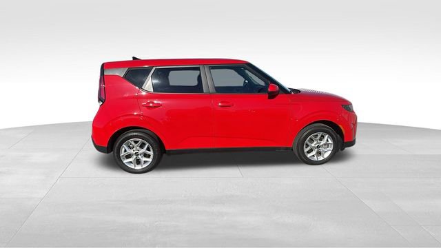 Used 2024 Kia Soul LX w/ Option Group 015 image 9