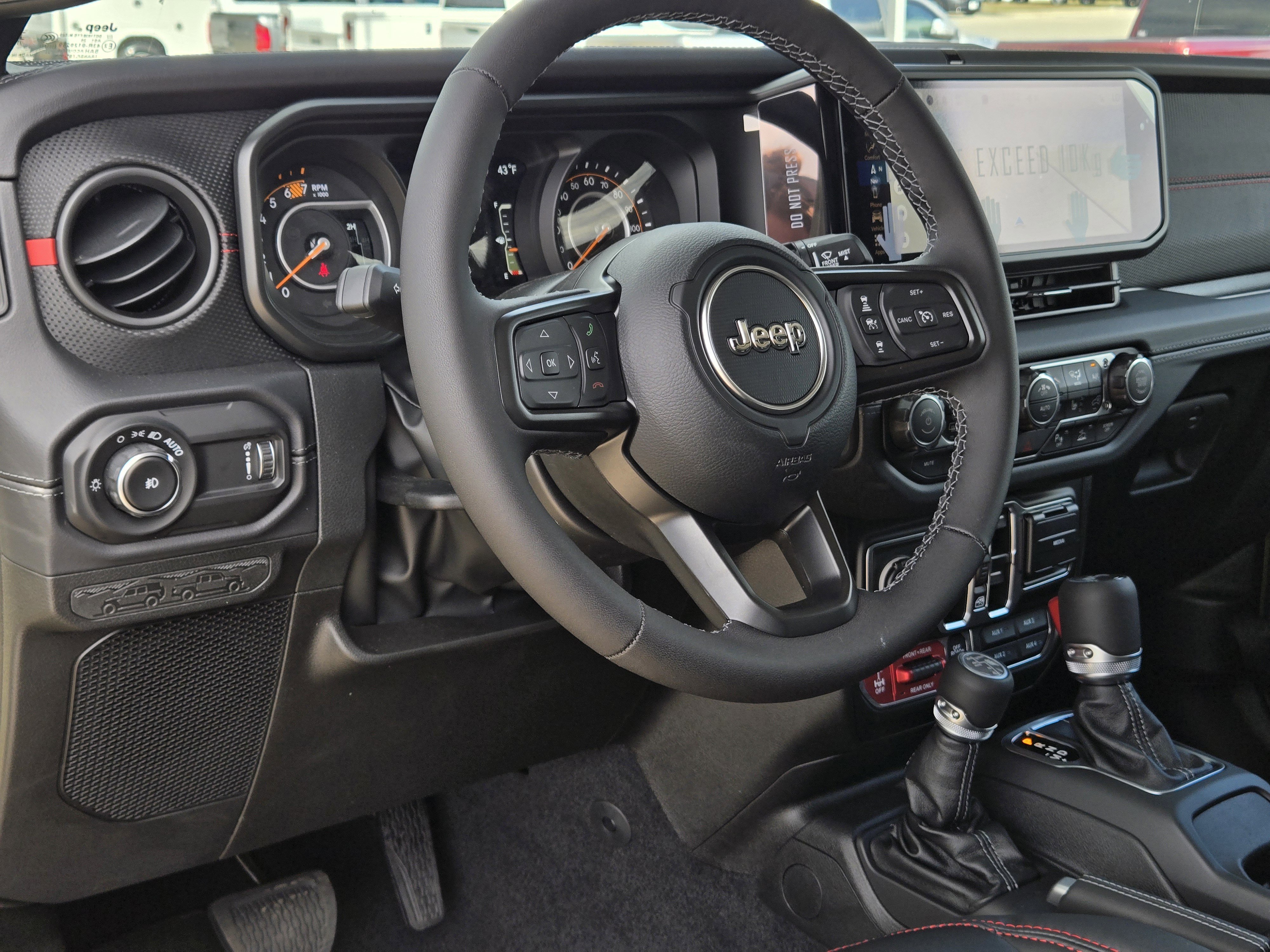 New 2025 Jeep Wrangler Unlimited Rubicon image 15