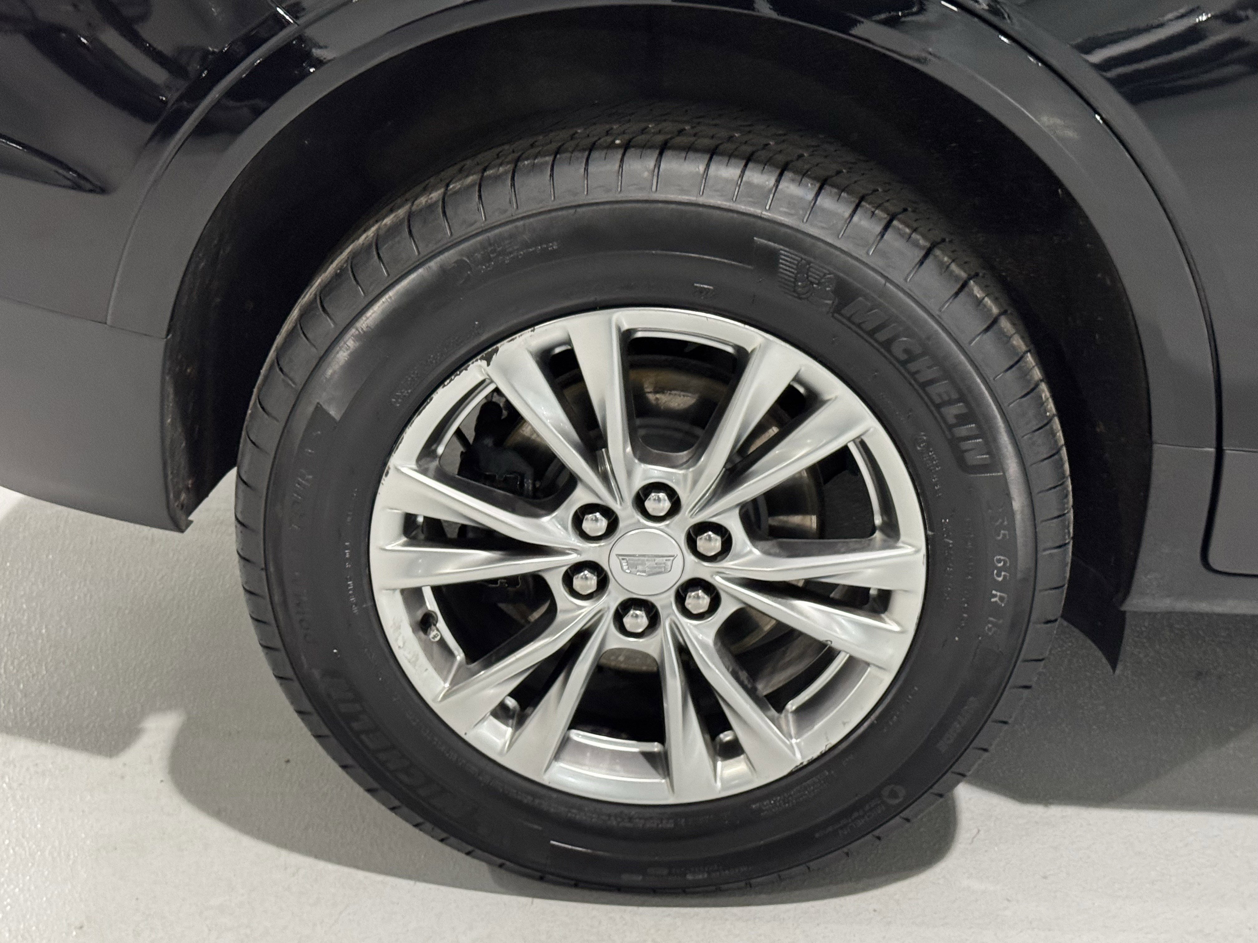 Used 2020 Cadillac XT5 Premium Luxury image 42