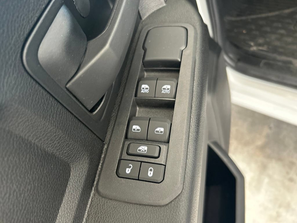 Used 2025 RAM 2500 Tradesman w/ Chrome Appearance Group AWD/4WD image 36