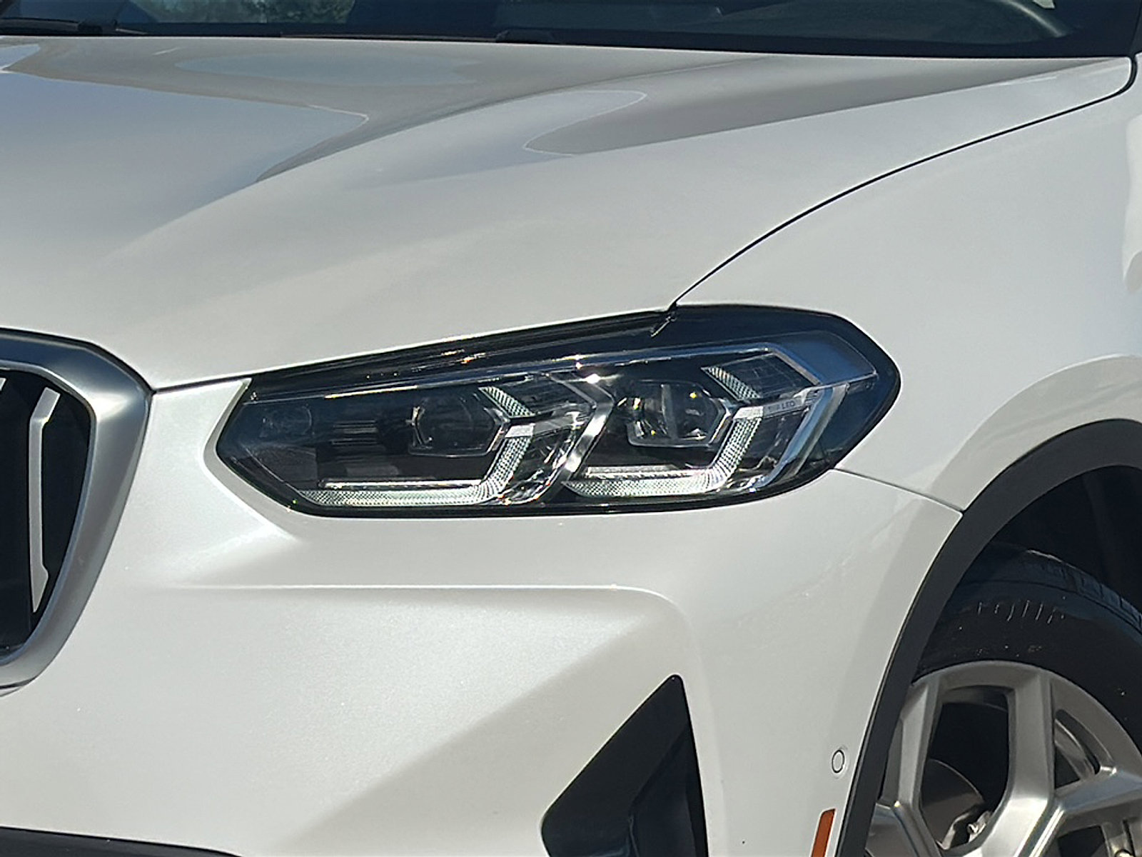 Certified 2024 BMW X3 sDrive30i w/ Premium Package image 4