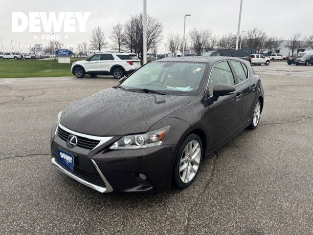 Used 2016 Lexus CT 200h w/ Navigation Package image 3