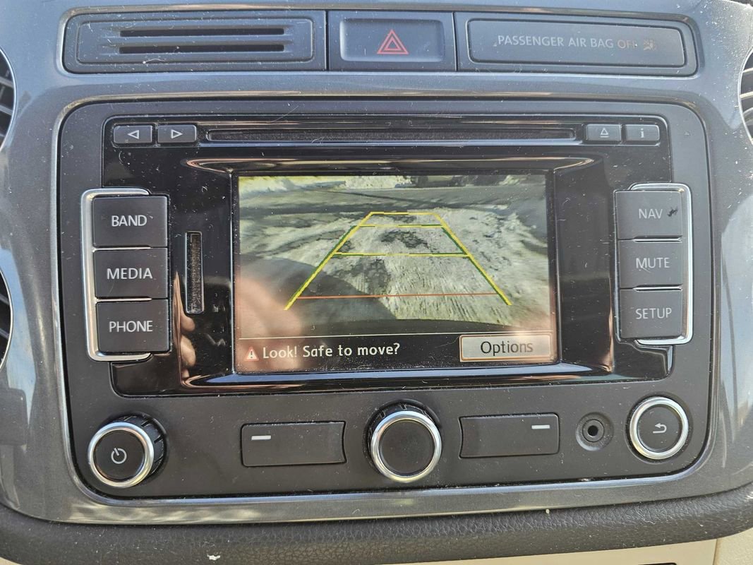 Used 2014 Volkswagen Tiguan R-Line image 22