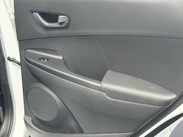 Used 2021 Hyundai Kona SEL AWD/4WD image 19