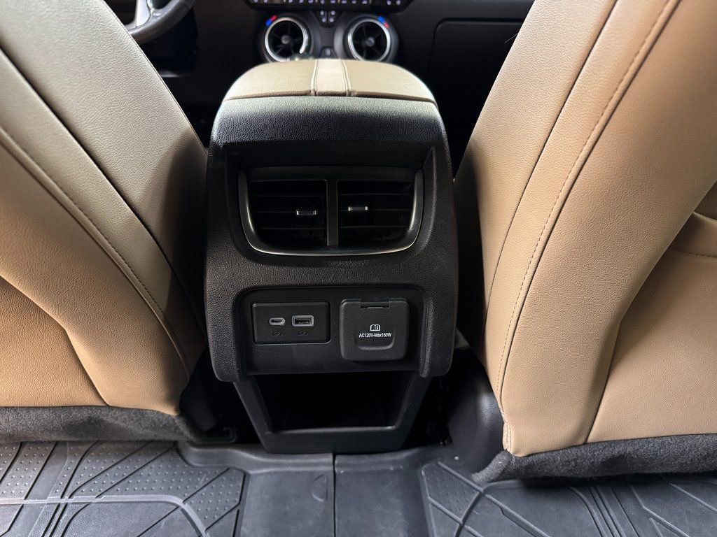 Used 2019 Chevrolet Blazer Premier w/ Driver Confidence II Package image 17