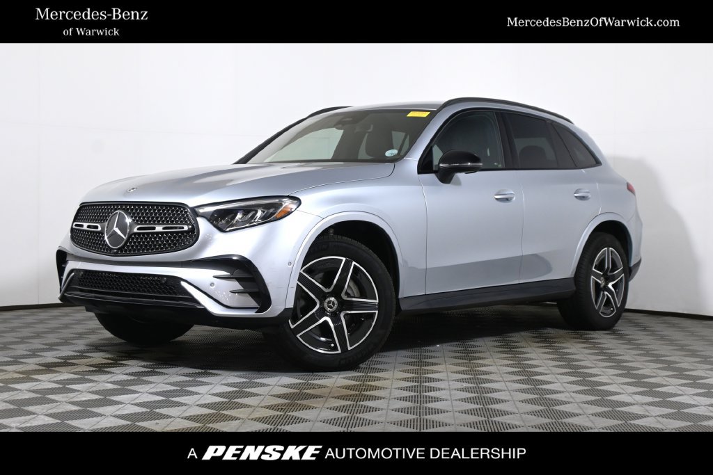 Used 2025 Mercedes-Benz GLC 300 4MATIC image 1