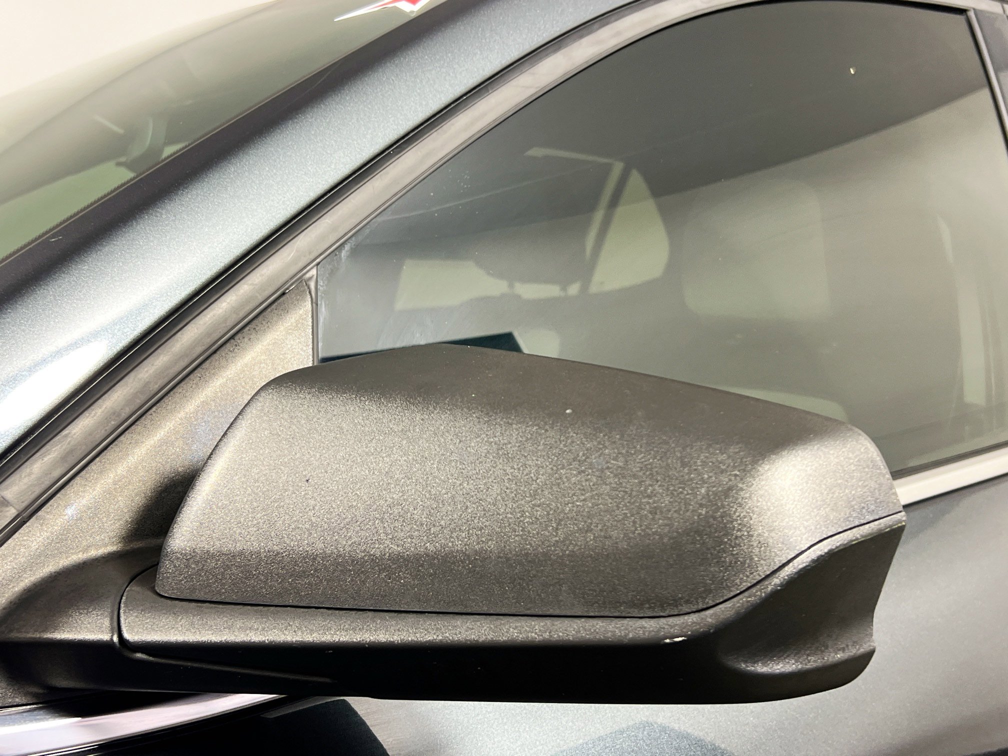 Used 2018 Chevrolet Equinox LS image 11